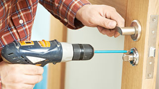 Automotive Locksmith at Riverbend North 1 Plano, Texas